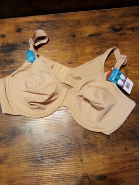 NWT Vanity Fair 44C Radiant Collection Beige Unpadded Underwire beautiful bra